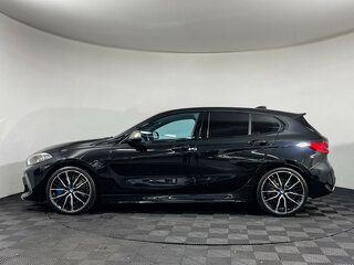 2022 BMW 1 серии M135i xDrive III (F40), чёрный, 4690000 рублей, вид 5