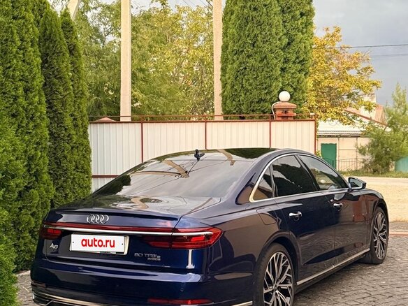 2021 Audi A8 60 TFSI e IV (D5), синий, 8230000 рублей - вид 40