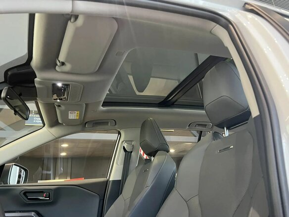 2026 Toyota RAV4 VI (XA60), белый, 4449000 рублей - вид 14