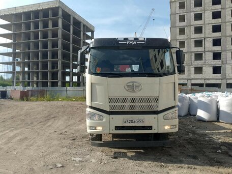 2024 FAW J6 CA3250, белый, 11200000 рублей, вид 1