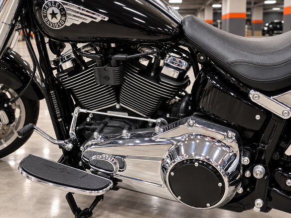 2026 Harley-Davidson Fat Boy, чёрный, 3500000 рублей - вид 5