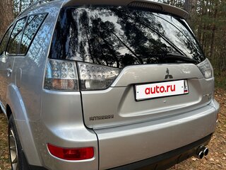 2006 Mitsubishi Outlander II, серый, 1100000 рублей, вид 4