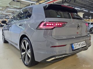 2026 Volkswagen Golf VIII Рестайлинг, серый, 3126470 рублей, вид 5