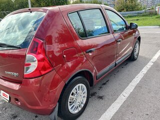 2012 Renault Sandero I, красный, 460000 рублей, вид 4