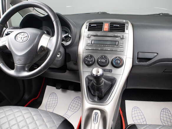 2007 Toyota Auris I, серебристый - вид 7