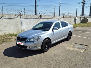 2011 Skoda Octavia II (A5) Рестайлинг, серебристый, 530000 рублей, вид 1