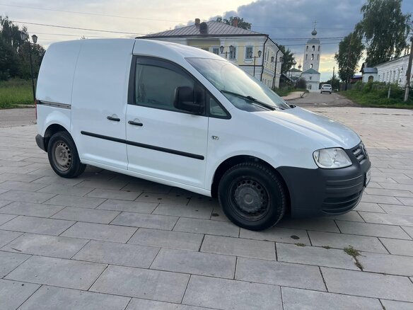 2004 Volkswagen Caddy, белый, 399000 рублей - вид 4