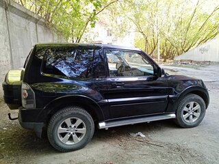 2007 Mitsubishi Pajero IV, чёрный, 1500000 рублей, вид 1