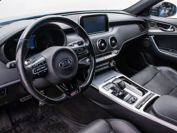 2018 Kia Stinger I, синий, 2843000 рублей - вид 8