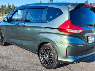 2019 Honda Freed+ II Рестайлинг, зелёный, 1530000 рублей, вид 4