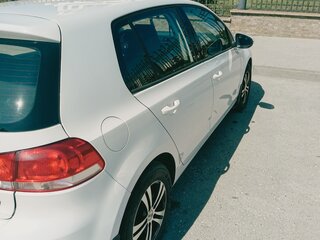 2011 Volkswagen Golf VI, белый, 820000 рублей, вид 5