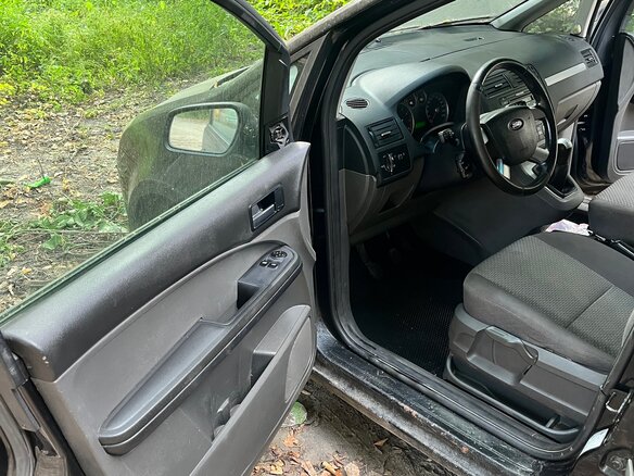 2006 Ford C-MAX I, чёрный, 320000 рублей - вид 4