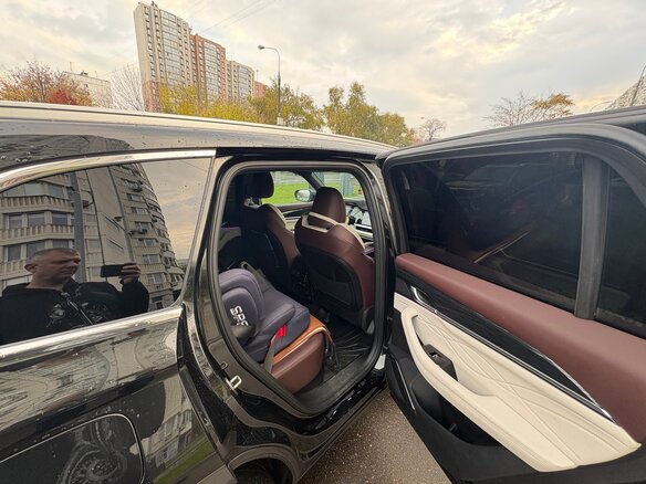 2023 Geely Monjaro I, чёрный, 4000000 рублей - вид 11