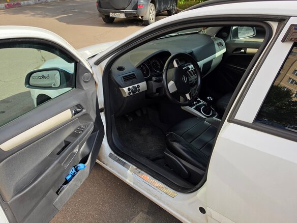2007 Opel Astra H, белый, 390000 рублей - вид 7
