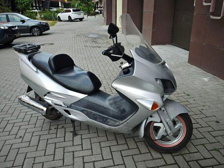 2004 Honda Forza, серебристый, 100000 рублей, вид 1