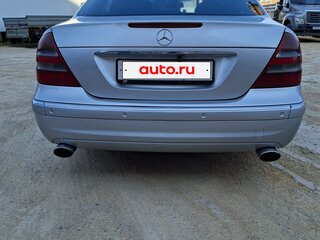 2004 Mercedes-Benz E-Класс 320 III (W211, S211), серебристый, 1300000 рублей, вид 5