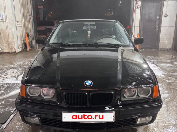 1997 BMW 3 серии Compact 316i III (E36), чёрный, 390000 рублей - вид 1