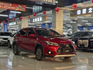 2023 Toyota Yaris L XP150 Рестайлинг, пурпурный, 1600678 рублей, вид 3