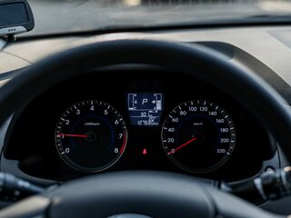 2015 Hyundai Solaris I Рестайлинг, белый, 808000 рублей, вид 5