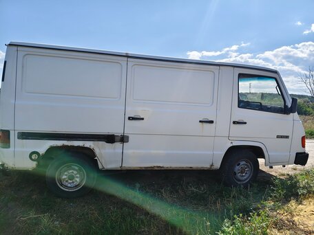 1993 Mercedes-Benz MB 100, белый, 230000 рублей, вид 5
