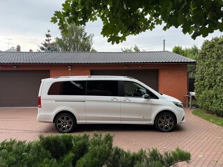 2021 Mercedes-Benz V-Класс 300 d экстра длинный III (W447) Рестайлинг, белый, 7500000 рублей, вид 3