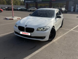 2013 BMW 5 серии 530d xDrive VI (F10/F11/F07), белый, 1950000 рублей, вид 1