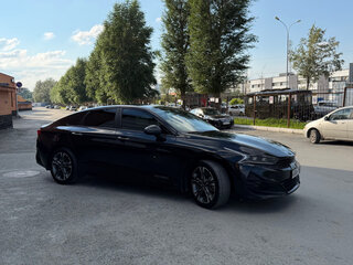 2020 Kia K5 III, чёрный, 2090000 рублей, вид 3