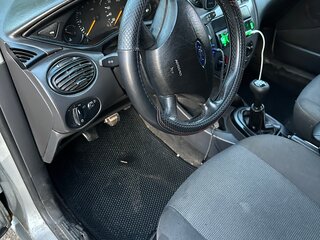 2004 Ford Focus I Рестайлинг, серебристый, 165000 рублей, вид 5