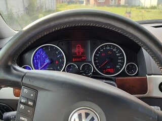 2008 Volkswagen Touareg I Рестайлинг, серый, 1550000 рублей, вид 2