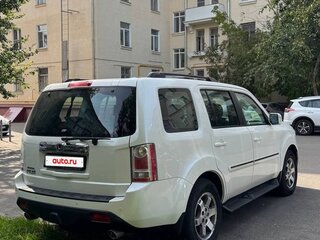 2013 Honda Pilot II Рестайлинг, белый, 2000000 рублей, вид 4