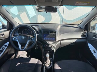 2016 Hyundai Solaris I Рестайлинг, серебристый, 1017000 рублей, вид 2