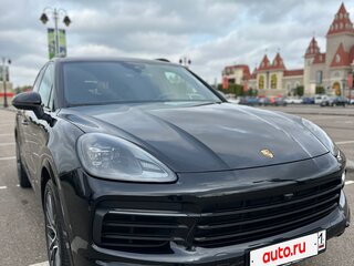 2020 Porsche Cayenne S III, чёрный, 6900000 рублей, вид 3