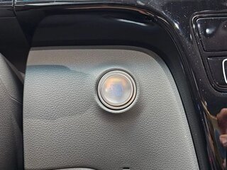 2025 Hyundai Staria I, чёрный, 5050000 рублей, вид 5