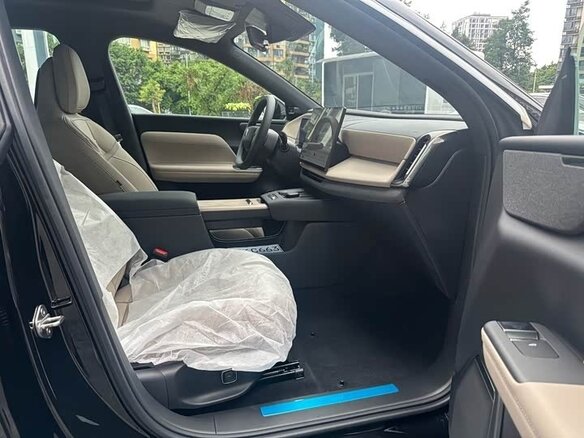 2026 Volvo XC70 III, чёрный, 6700000 рублей - вид 18