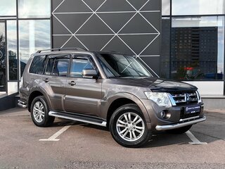 2012 Mitsubishi Pajero IV Рестайлинг 1, коричневый, 1899000 рублей, вид 1