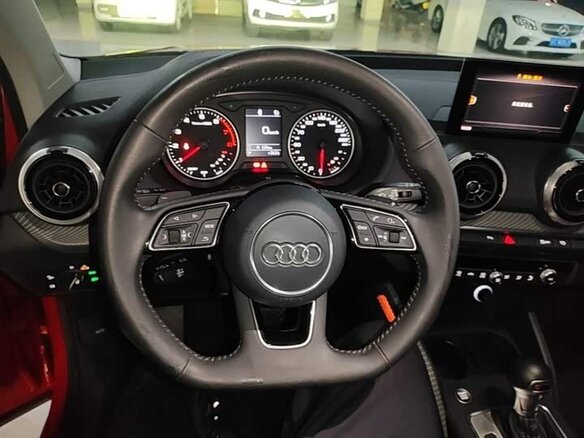 2022 Audi Q2 L 35 TFSI I Рестайлинг, красный, 1550000 рублей - вид 14