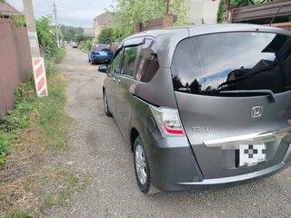 2012 Honda Freed I Рестайлинг, серебристый, 1109000 рублей, вид 4