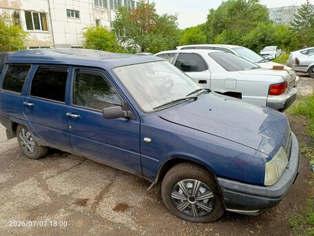 2004 Иж 21261 «Фабула», синий, 250000 рублей, вид 1
