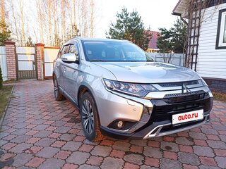 2021 Mitsubishi Outlander III Рестайлинг 3, серый, 2390000 рублей, вид 3