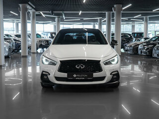 2018 Infiniti Q50 I Рестайлинг, белый, 3020000 рублей, вид 3