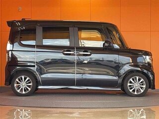 2021 Honda N-BOX II Рестайлинг, чёрный, 617009 рублей, вид 4