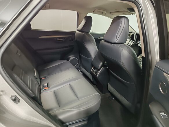 2019 Lexus NX 200 I Рестайлинг, серый, 3549000 рублей - вид 17