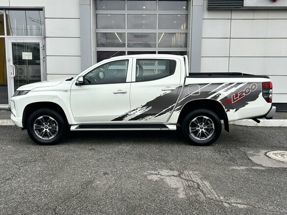 2021 Mitsubishi L200 V Рестайлинг, белый, 2600000 рублей - вид 5