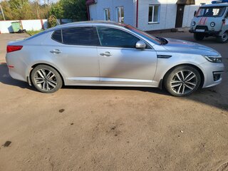 2014 Kia Optima III Рестайлинг, серебристый, 1150000 рублей, вид 4