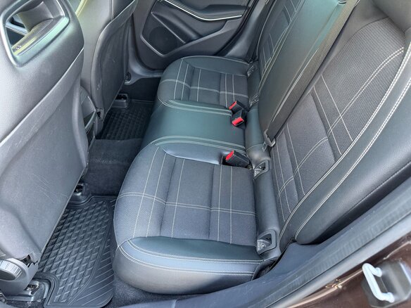 2014 Mercedes-Benz GLA 250 I (X156), коричневый, 1565000 рублей - вид 19