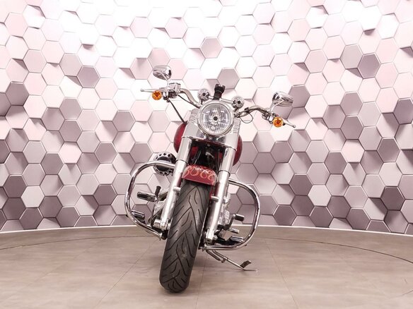 2012 Harley-Davidson Fat Boy, красный, 995000 рублей - вид 4