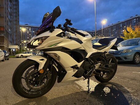 2017 Kawasaki ER-6F (Ninja 650R), белый, 650000 рублей, вид 2