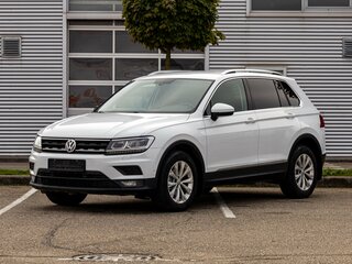 2017 Volkswagen Tiguan II, белый, 1995000 рублей, вид 1
