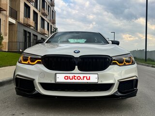 2018 BMW 5 серии 540i xDrive VII (G30/G31/G38), белый, 4450000 рублей, вид 5