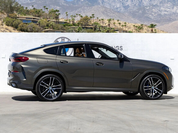 2026 BMW X6 40i III (G06) Рестайлинг, серебристый - вид 6